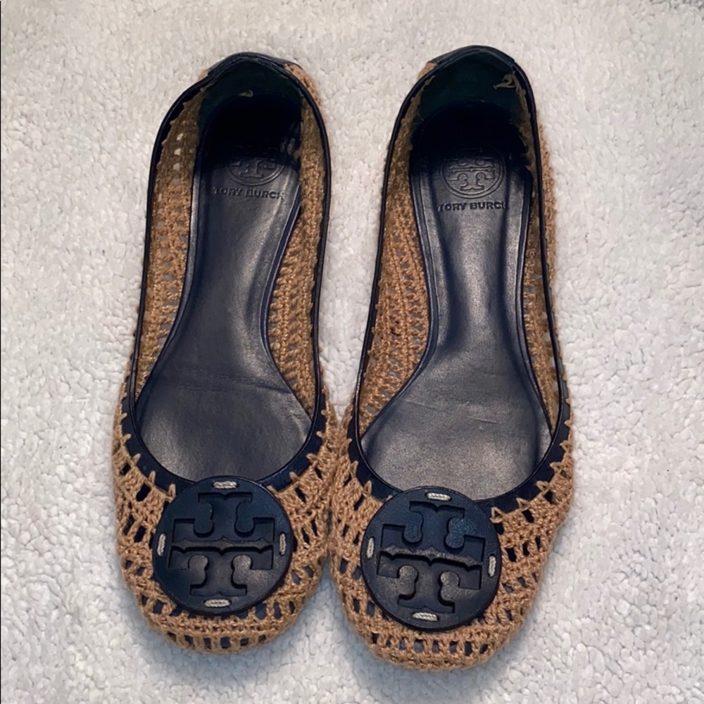 TORY BURCH Rory Crochet Knit Blue Leather Logo 9.5